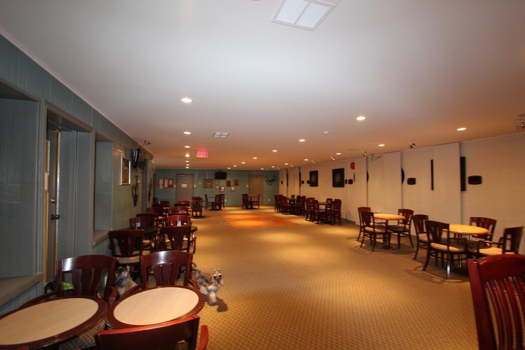 Hotel Mount Pearl Mount Pearl Park Экстерьер фото