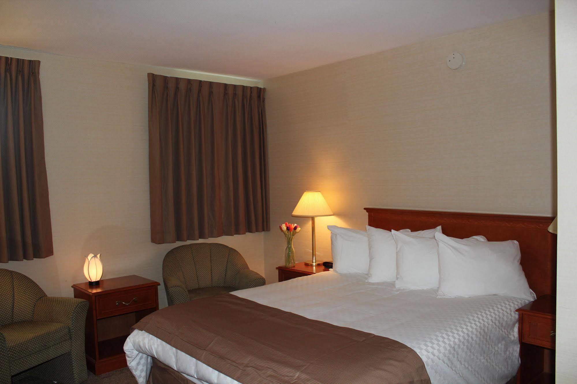 Hotel Mount Pearl Mount Pearl Park Экстерьер фото