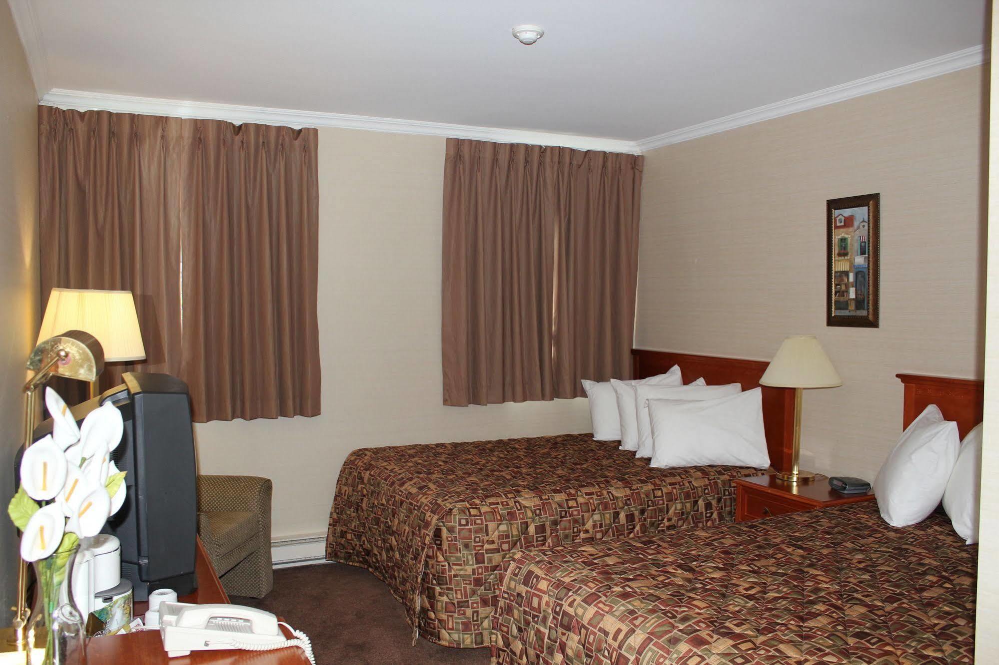 Hotel Mount Pearl Mount Pearl Park Экстерьер фото