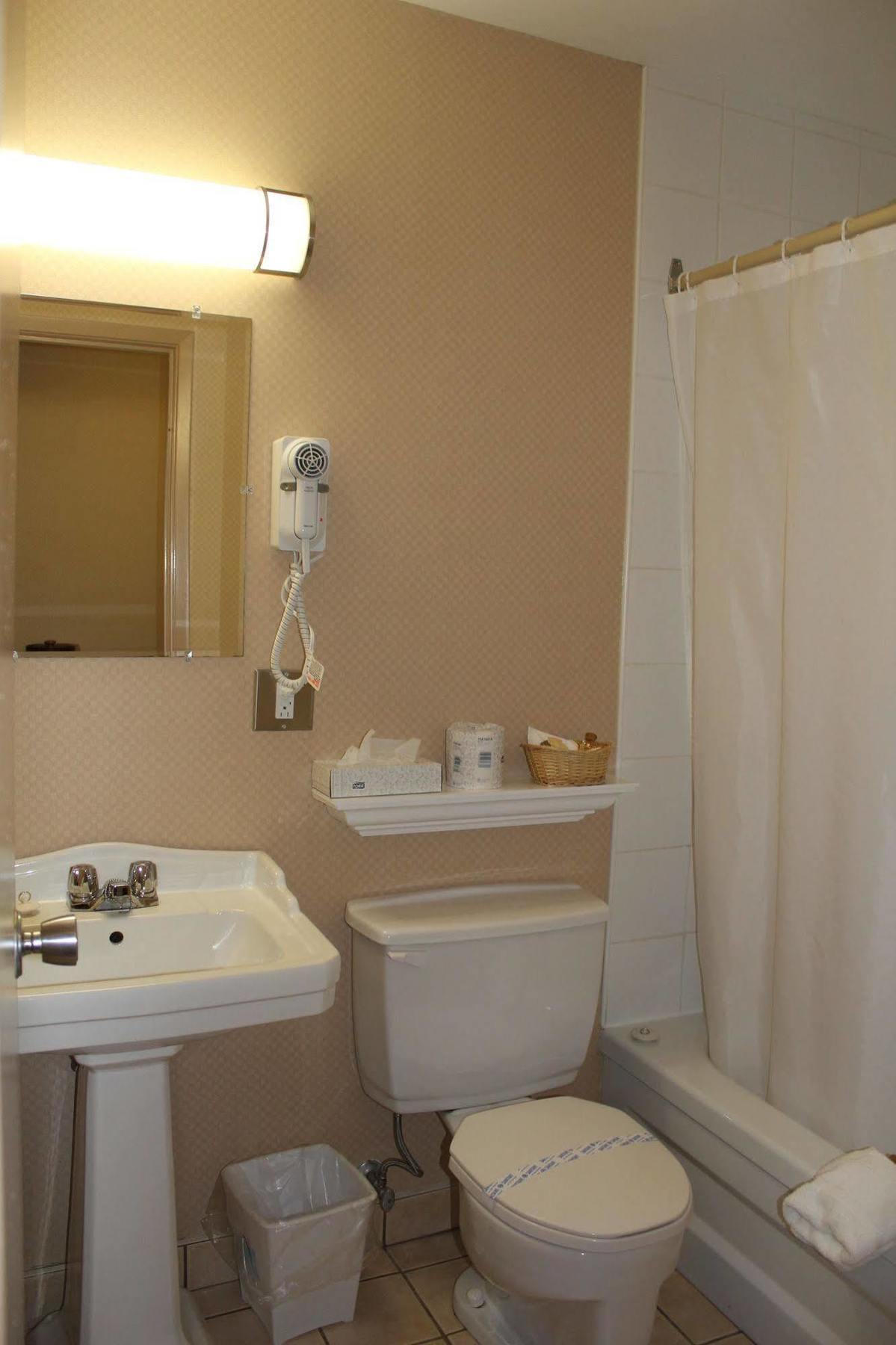 Hotel Mount Pearl Mount Pearl Park Экстерьер фото